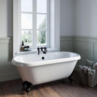 Freestanding Double Ended Roll Top Bath with Black Feet 1515 x 740mm - Park Royal