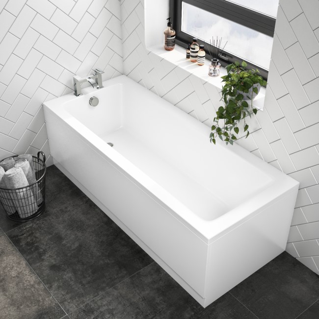 Rutland Square Single Ended Bath - 1500 x 700mm