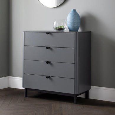 Chest of 4 Drawers